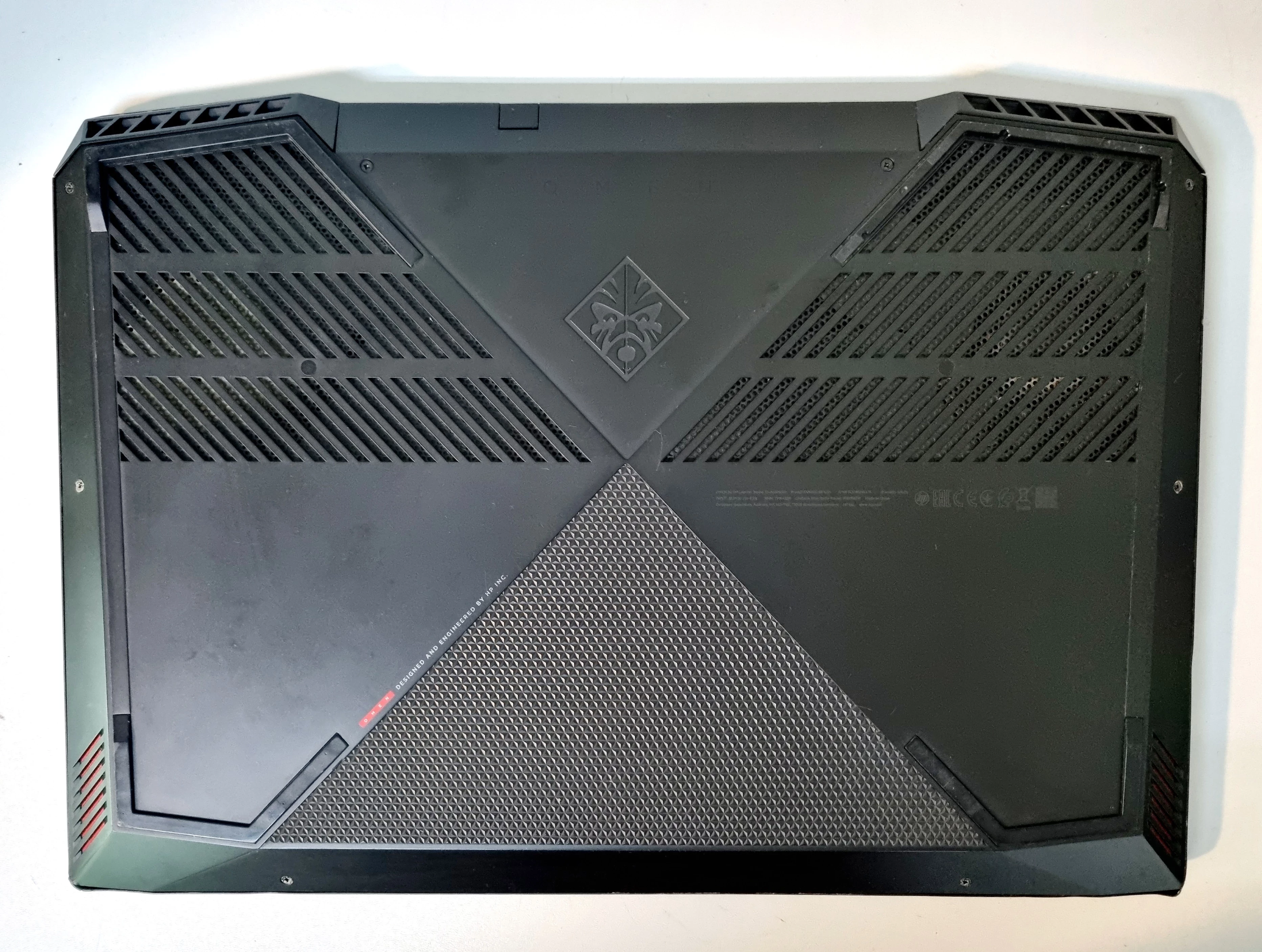 laptop-hp-omen-gtx1050-intel-core-i5-8300h-230-ghz-8gb-ram-1tb-dy-liczba-rdzeni-procesora-4329-3