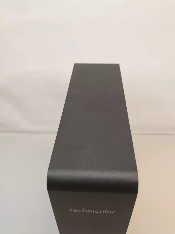 ROUTER TECHNICOLOR CGA4236TCH1