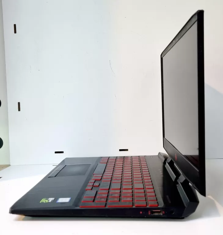 laptop-hp-omen-gtx1050-intel-core-i5-8300h-230-ghz-8gb-ram-1tb-dy-przekatna-ekranu-156