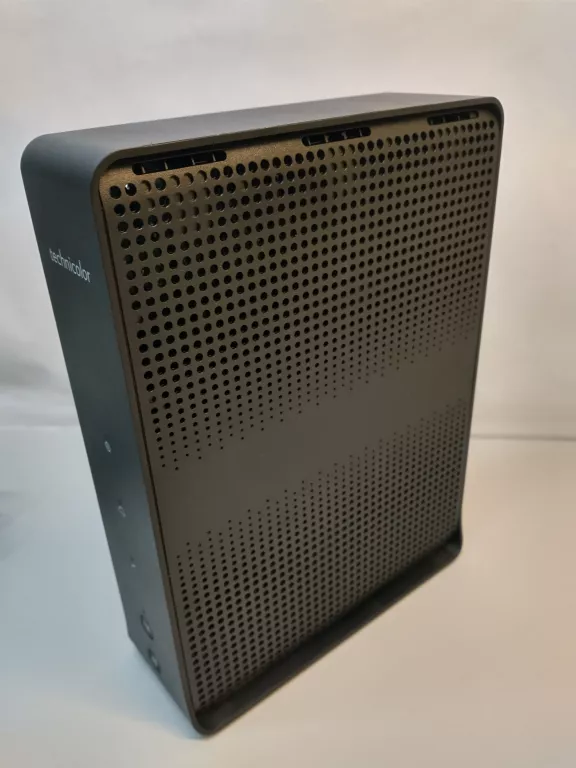 ROUTER TECHNICOLOR CGA4236TCH1