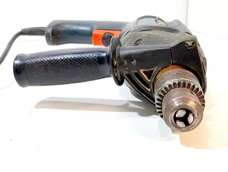 WIERTARKA BLACK DECKER 700 W