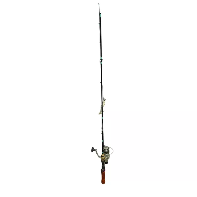 WĘDKA LINE WT:3-6LBS LURE WT:1.5-9G Z KOŁOWROTKIEM PIANO VT200