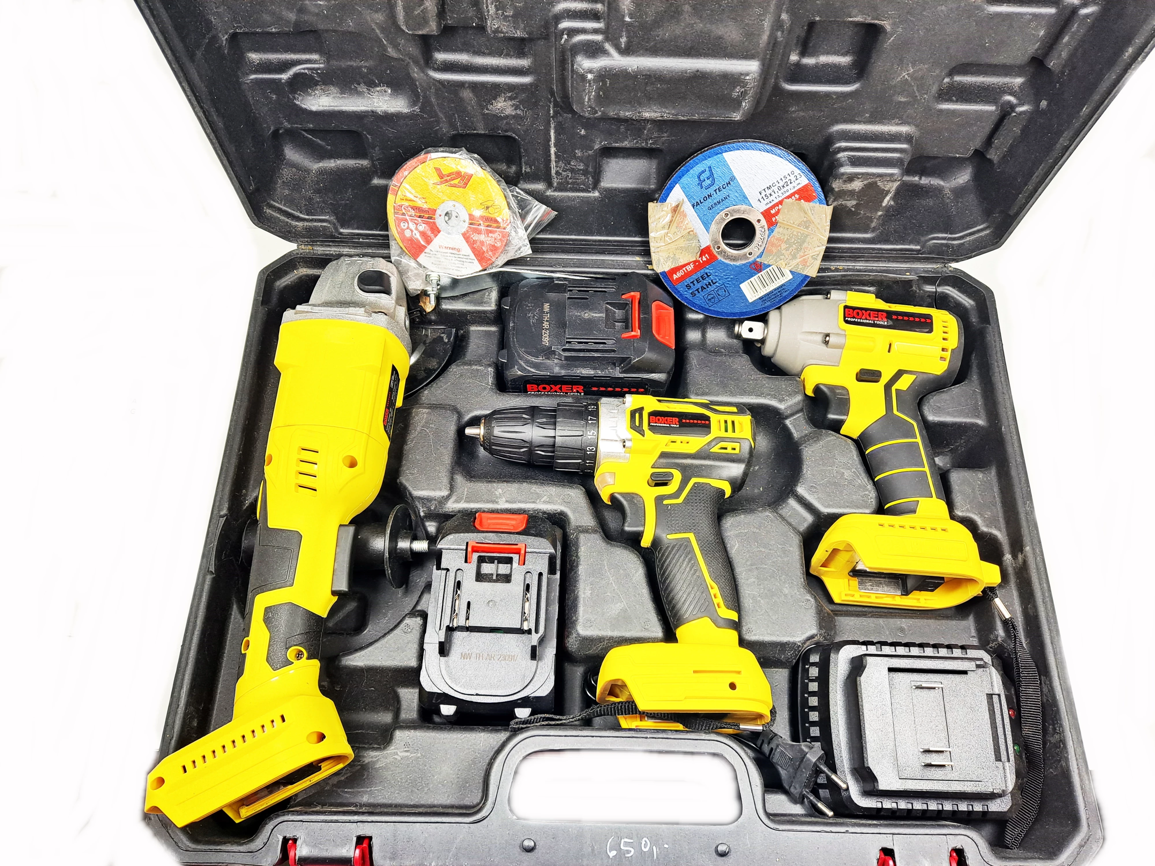 zestaw-narzedzi-boxer-bx-189-professional-tools-walizka-piastowska-19-wroclaw