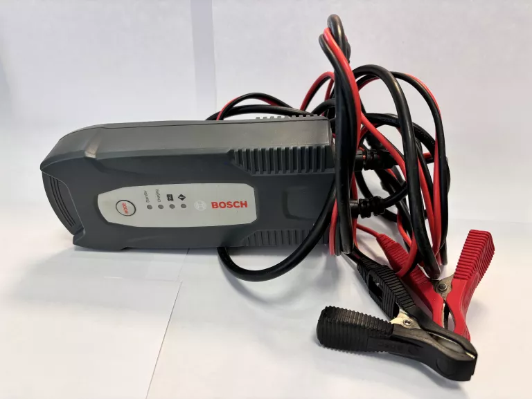 PROSTOWNIK AKUMULATOROWY 12V BOSCH C1