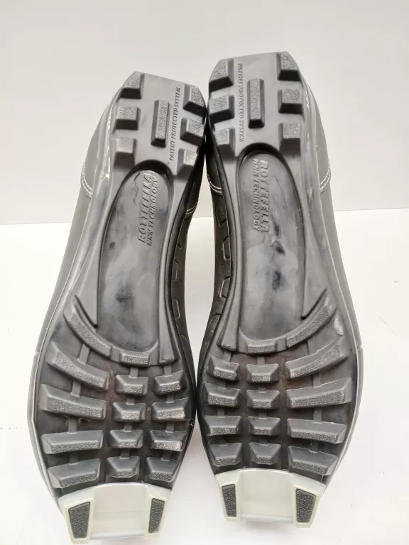 BUTY NA NARTY BIEGOWE ROSSIGNOL X-1 ULTRA CZARNE R. 44