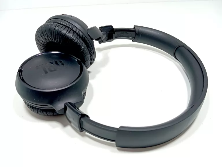 SŁUCHAWKI NAUSZNE JBL TUNE525BT CZARNE