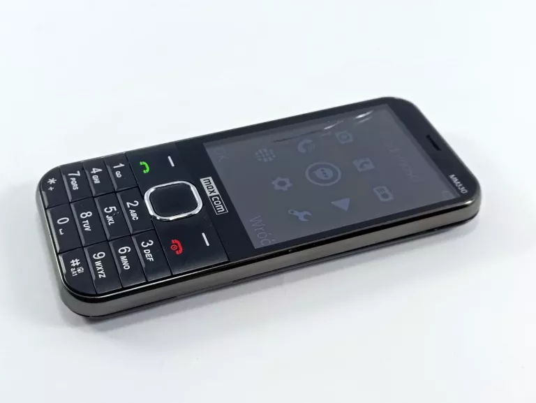 TELEFON KOMÓRKOWY MAXCOM MM330 64 MB / 128 MB CZARNY