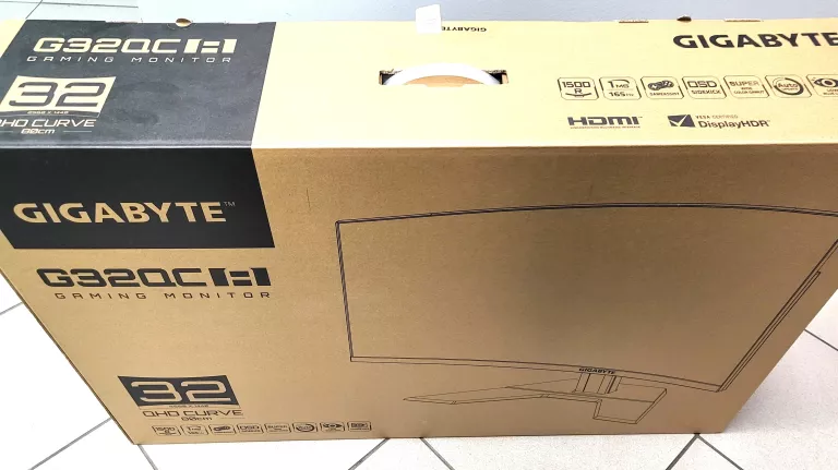 MONITOR 32'' GIGABYTE G32QC + ZASILACZ+ PUDEŁKO