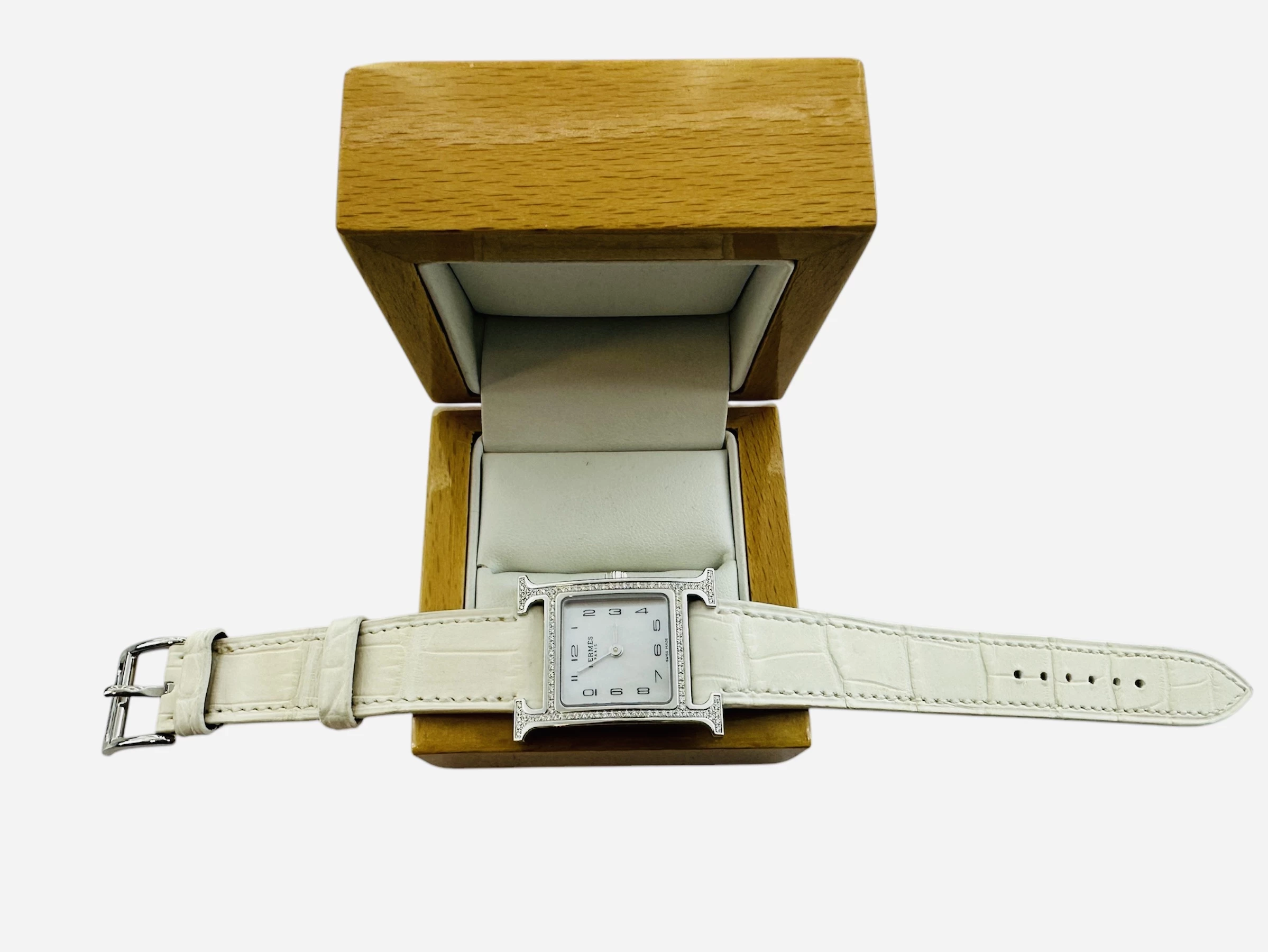 oryginalny-damski-zegarek-hermes-hh1235-z-diamentami-stan-11323-238058