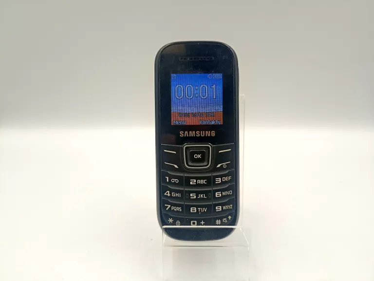 TELEFON SAMSUNG GT-E1200R + ŁADOWARKA