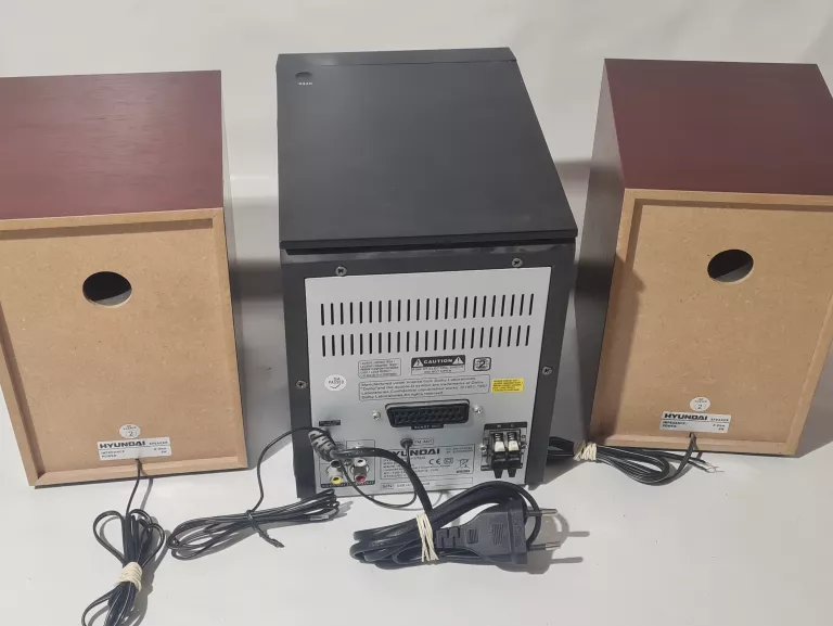 MINI WIEŻA HYUNDAI MSD 861 DRU CD / MP3 / USB + PILOT