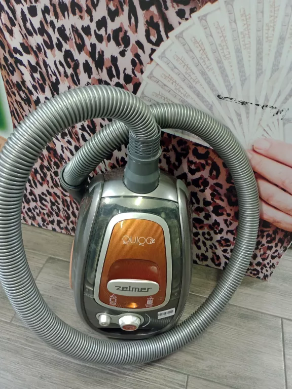 ODKURZACZ ZELMER QUIQO ZVC315HT