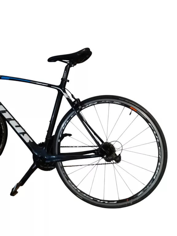 CAŁKOWICIE KARBONOWY ROWER VITUS VENON 28''