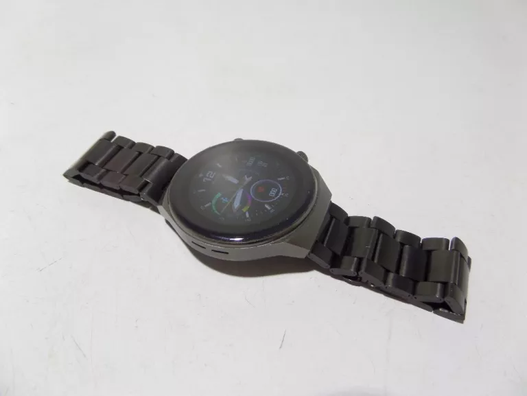 SMARTWATCH Q8