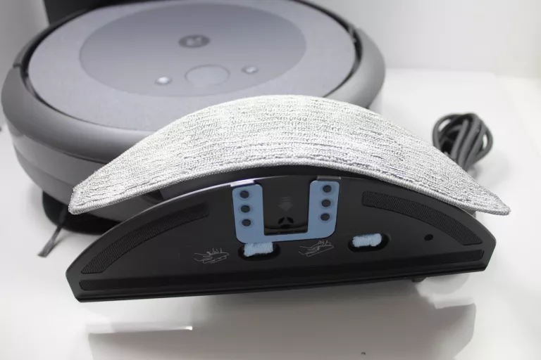 ODKURZACZ IROBOT ROOMBA COMBO I5+ PARAGON STAN IDEALNY GWARANCJA 2 LATA