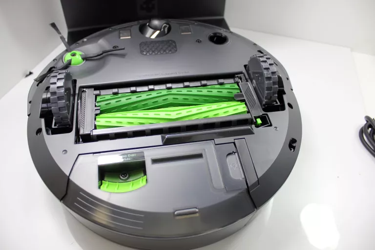 ODKURZACZ IROBOT ROOMBA COMBO I5+ PARAGON STAN IDEALNY GWARANCJA 2 LATA