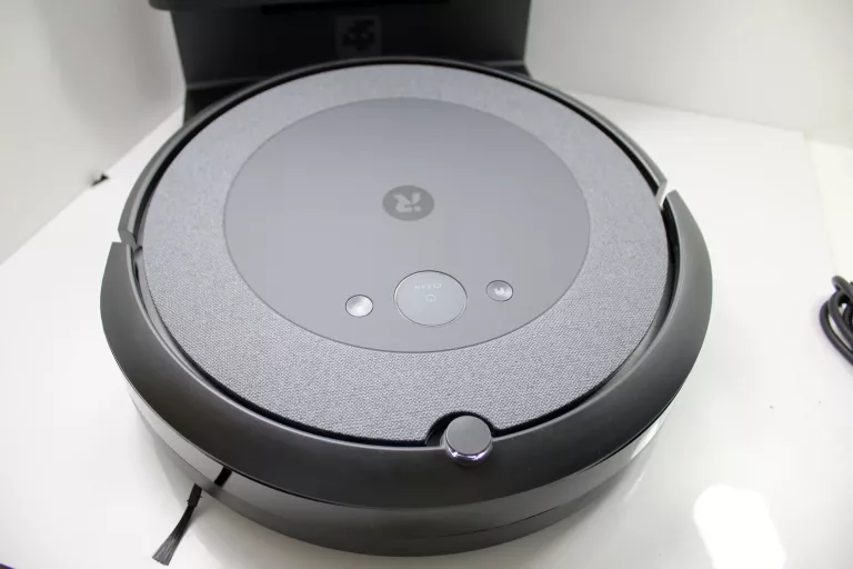 ODKURZACZ IROBOT ROOMBA COMBO I5+ PARAGON STAN IDEALNY GWARANCJA 2 LATA