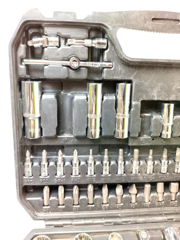 ZESTAW KLUCZY NEO TOOLS 86 PCS BRAKUJE NASADKI 13 I 17