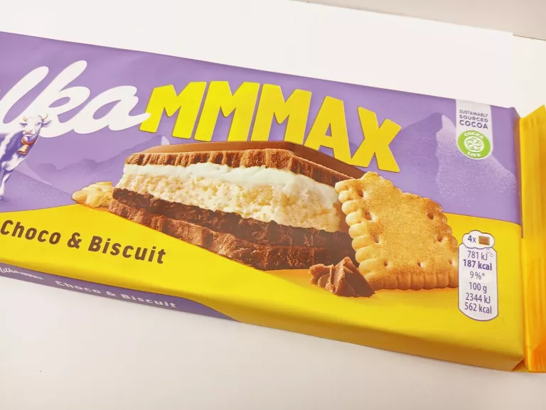 CZEKOLADA MILKA DUŻA MLECZNA MMMAX CHOCO & BISCUIT Z HERBATNIKAMI 300 G