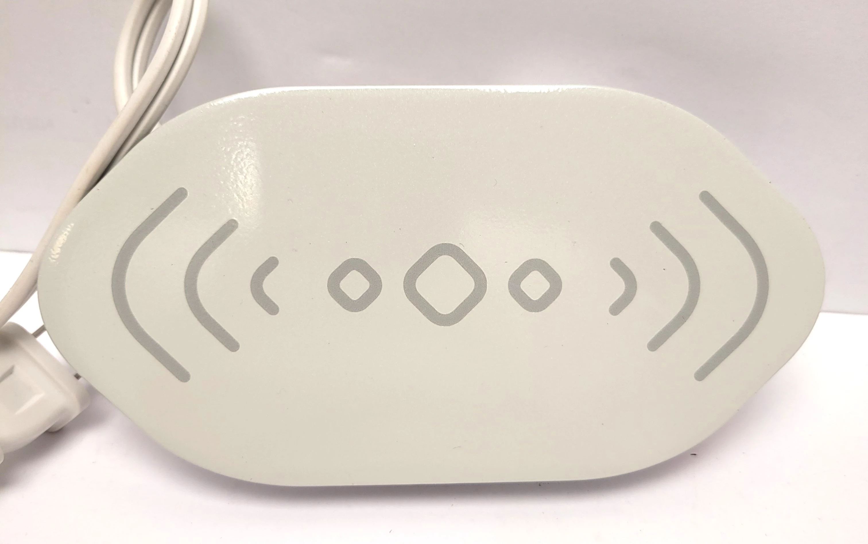 mini-zelazko-turystyczne-newbaler-300w-model-przenosne