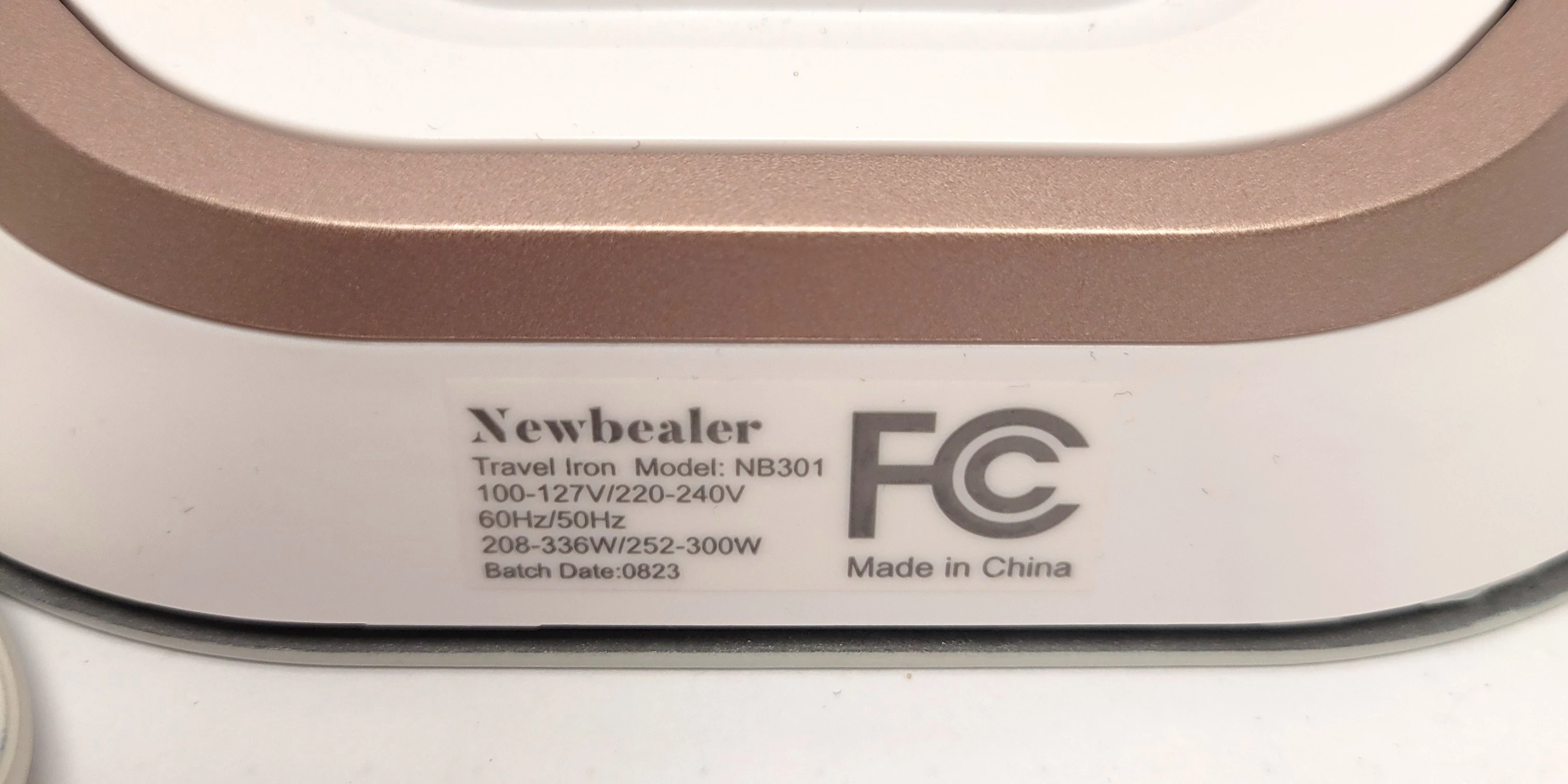 mini-zelazko-turystyczne-newbaler-300w-moc-000