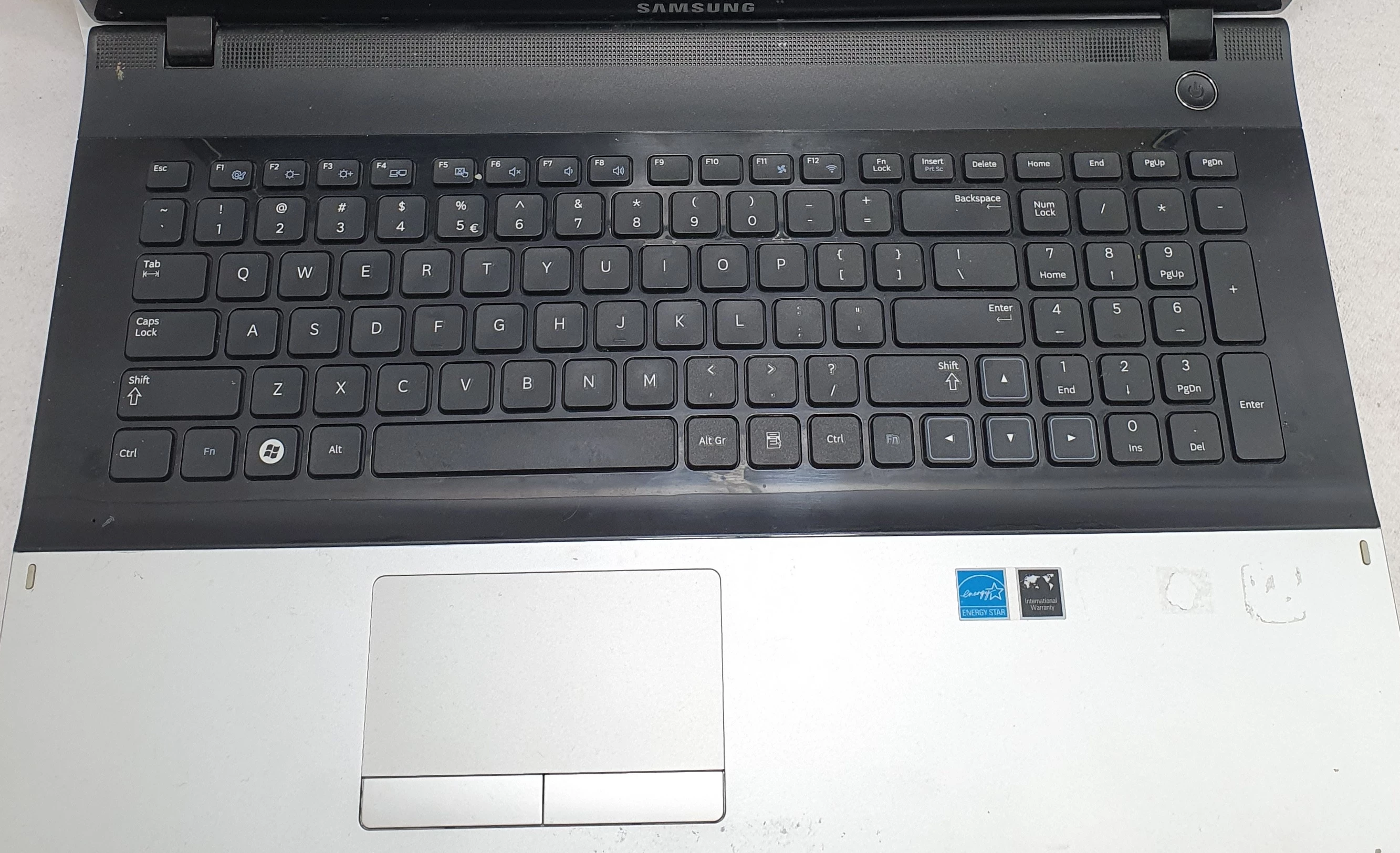 laptop-samsung-305e-np305e7a-6-gb-ram-dysk-120-gb-procesor-amd-wielkosc-pamieci-ram-200941-2181