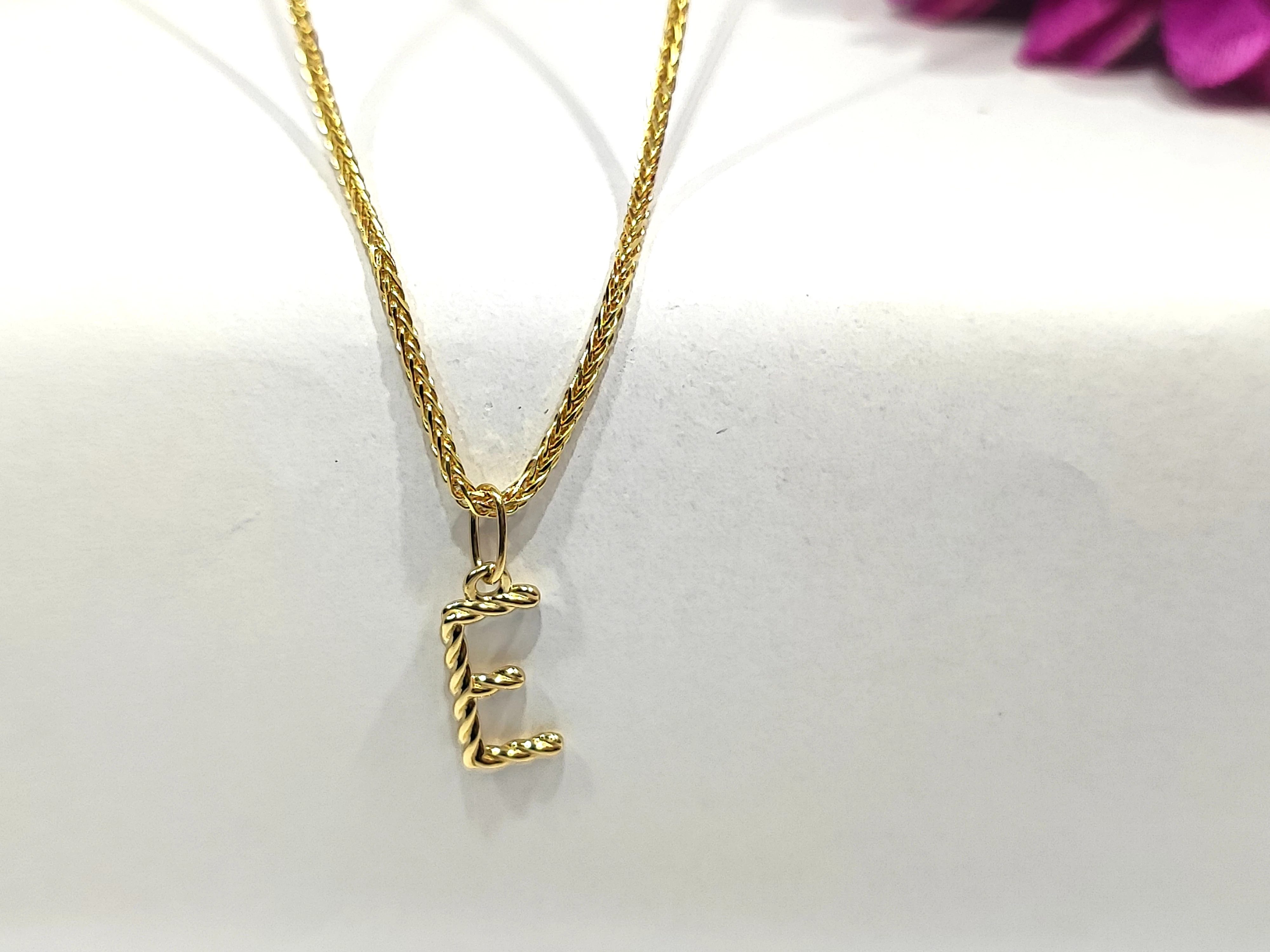 zlota-literka-e-pr585-material-15835-2