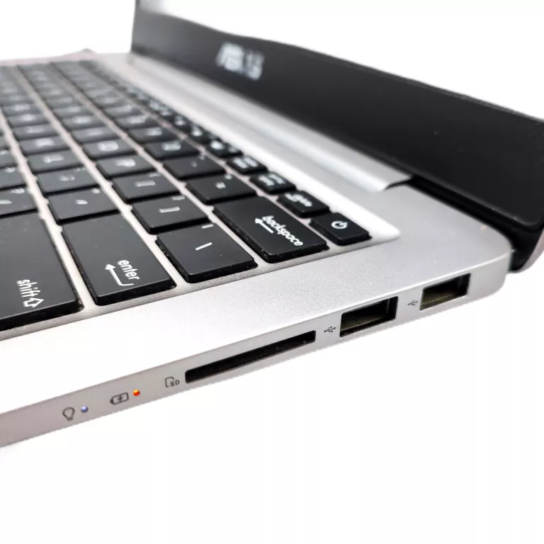 LAPTOP ASUS UX410U I7-7100 12GB / 932GB