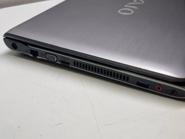 LAPTOP SONY VAIO SVE151D11M + ZASILACZ