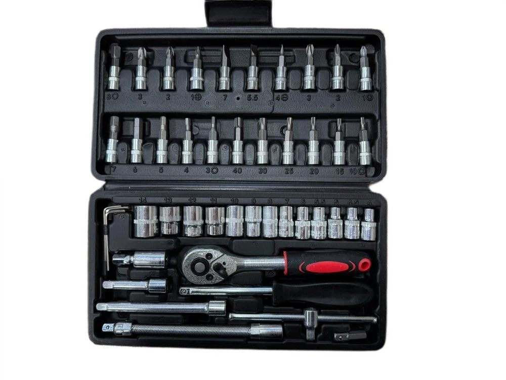 zestaw-narzedzi-46-elementow-klucz-i-nasadki-karmelicka-45a-krakow
