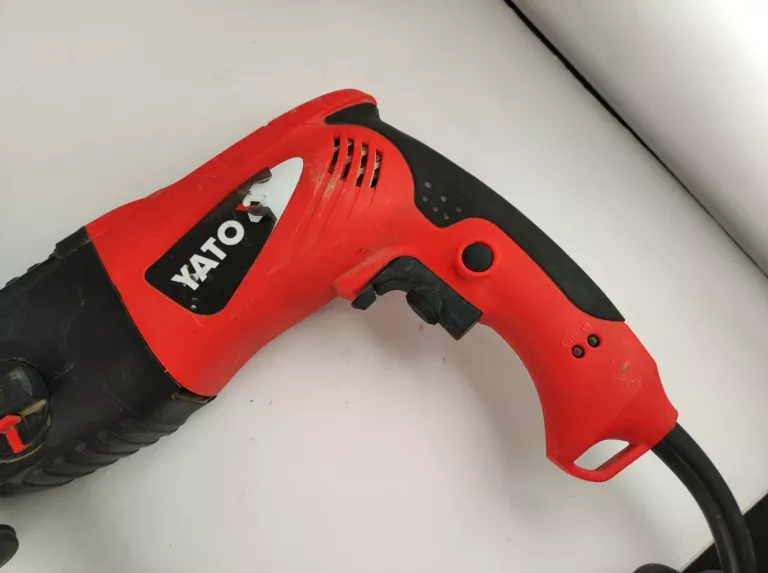 MŁOTOWIERTARKA YATO YT-82120 2015 WALIZKA