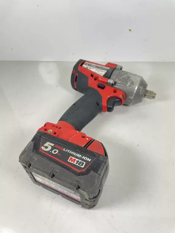 KLUCZ UDAROWY MILWAUKEE M18 FMTIWF12 Z ŁADOWARKĄ