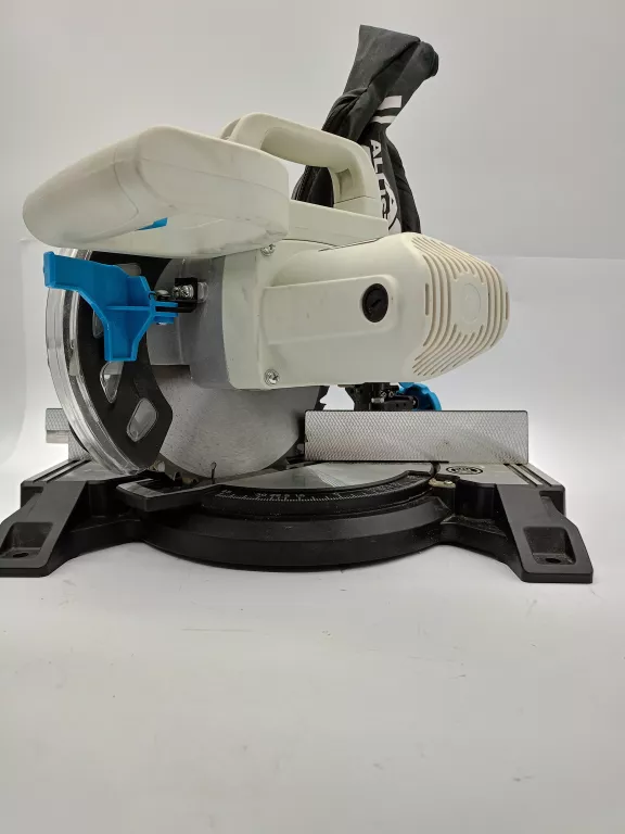 PIŁA UKOŚNICA MACALLISTER 1400 W 210 MM WARTO!!!