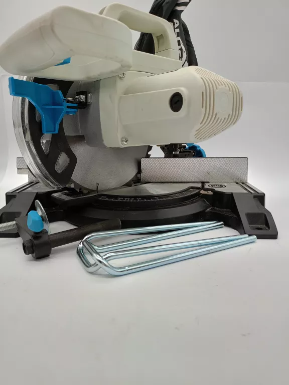PIŁA UKOŚNICA MACALLISTER 1400 W 210 MM WARTO!!!