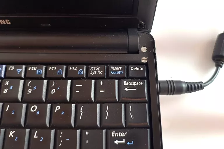 NETBOOK SAMSUNG NP-N130 ATOM 1GB RAM W7