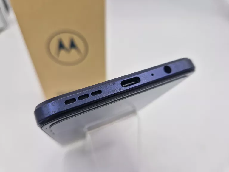 SMARTFON MOTOROLA MOTO G84 5G 12/256GB MEDIAEXPERT
