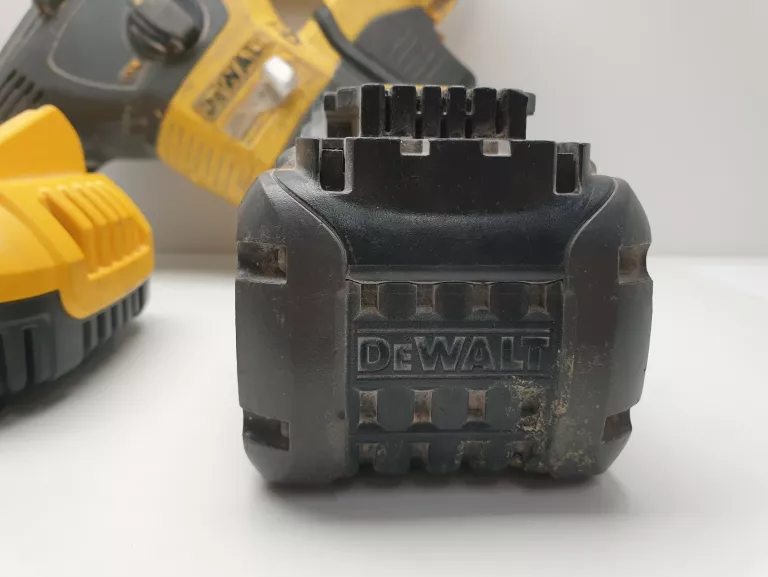 MŁOTOWIERTARKA DEWALT DCH333 SDS PLUS