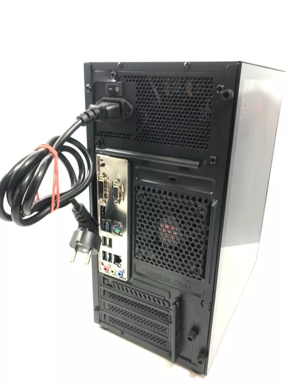 KOMPUTER VIST RYZEN 5 5600G 32GB RX VEGA 8 SSD 1TB M.2 GWR