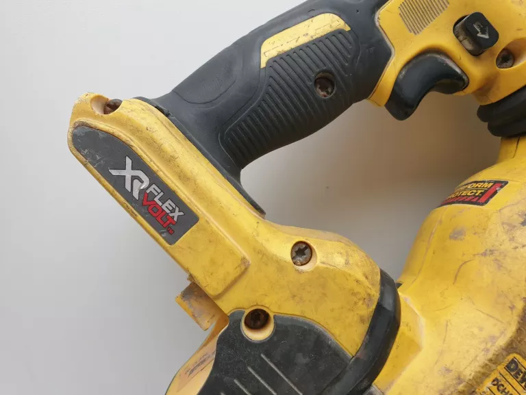 MŁOTOWIERTARKA DEWALT DCH333 SDS PLUS