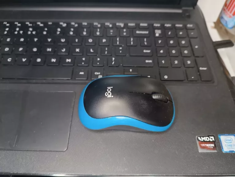 laptop-dell-inspiron-15-8gb256gb-zasilacz-myszka-torba-uklad-klawiatury-249838-1769451