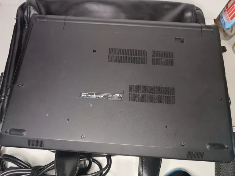laptop-dell-inspiron-15-8gb256gb-zasilacz-myszka-torba-stan-11323-2