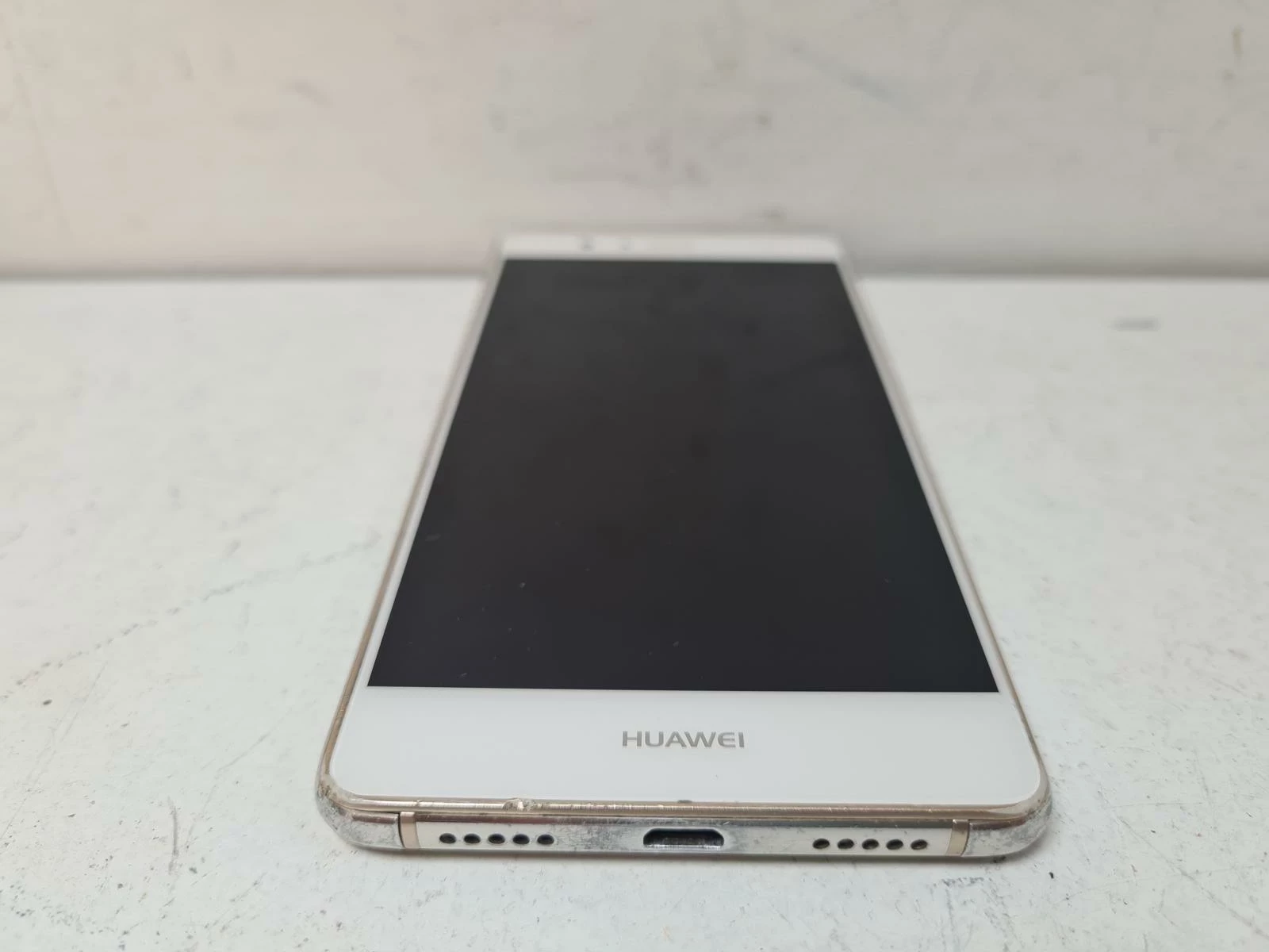 telefon-huawei-p9-lite-w-pudelku-ean-gtin-6901443114504