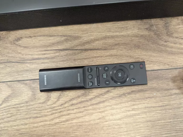 SOUNDBAR SAMSUNG HW-B550