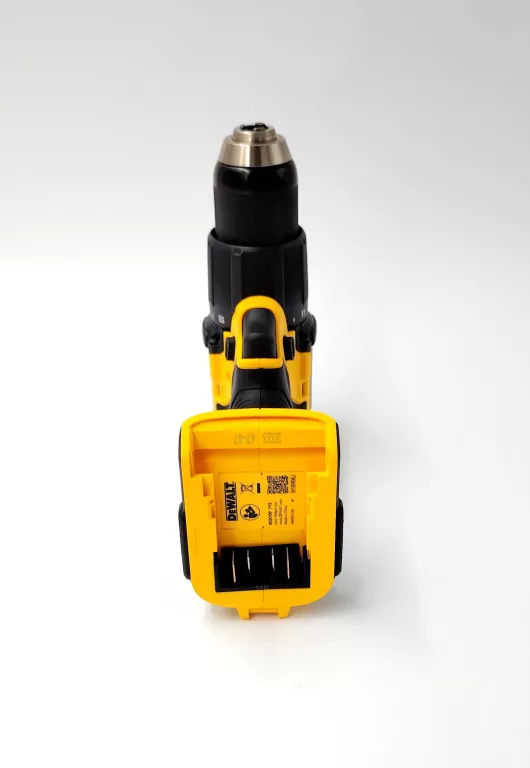 2-biegowa-wiertarko-wkretarka-udarowa-dewalt-dcd709n-pojemnosc-akumulatora-000