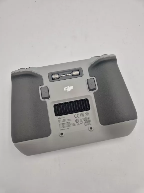DJI KONTROLER RC RM330