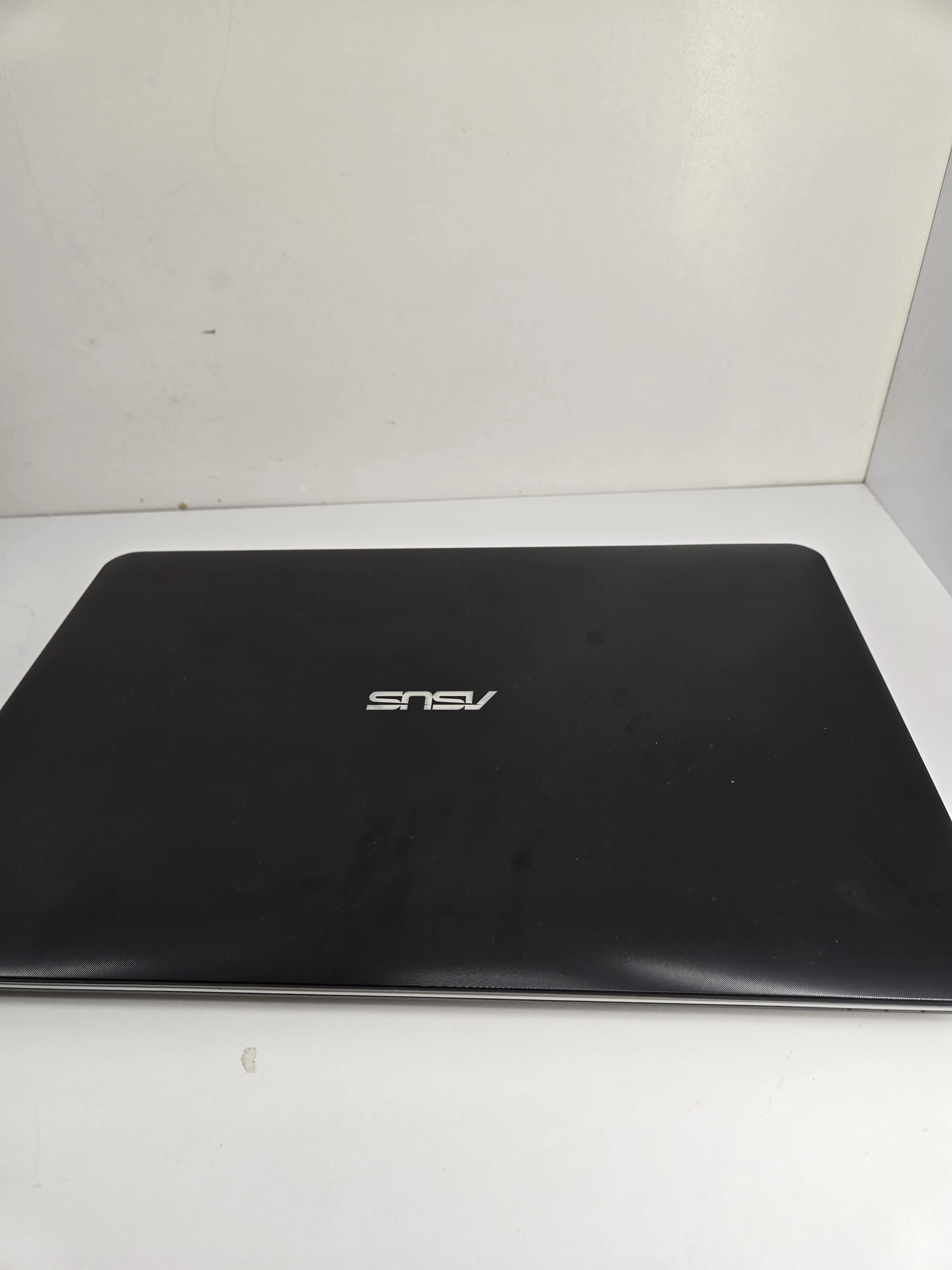 laptop-asus-r556l-kod-producenta-r556l