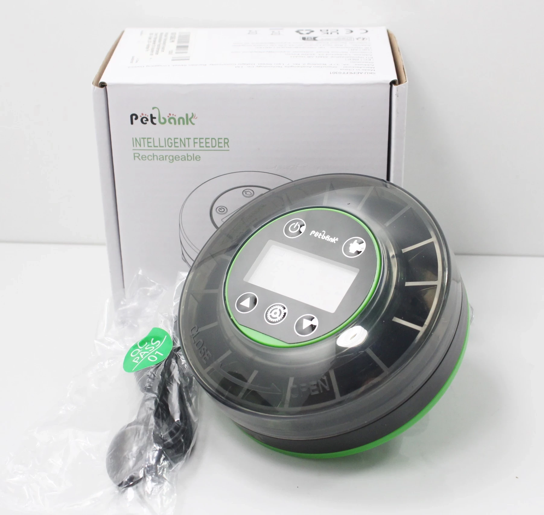 petbank-automatyczny-podajnik-dla-ryb-do-akwarium-komisji-edukacji-narodowej-96u14-warszawa