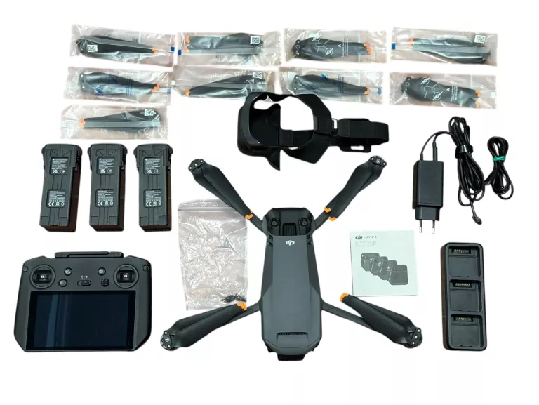 DRON DJI MAVIC 3 CINE PREMIUM COMBO ZESTAW