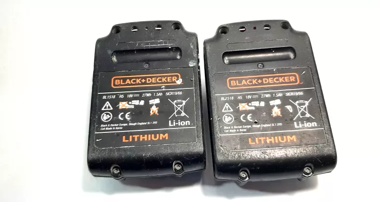 ŁADOWARKA BLACK + DECKER WRAZ Z 2 AKU LITHIUM 18V