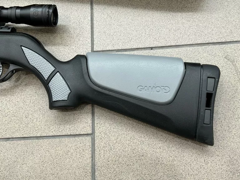 WIATRÓWKA GAMO VIPER PRO 10X IGT GEN3I 4,5 MM Z LUNETĄ 4X32WR